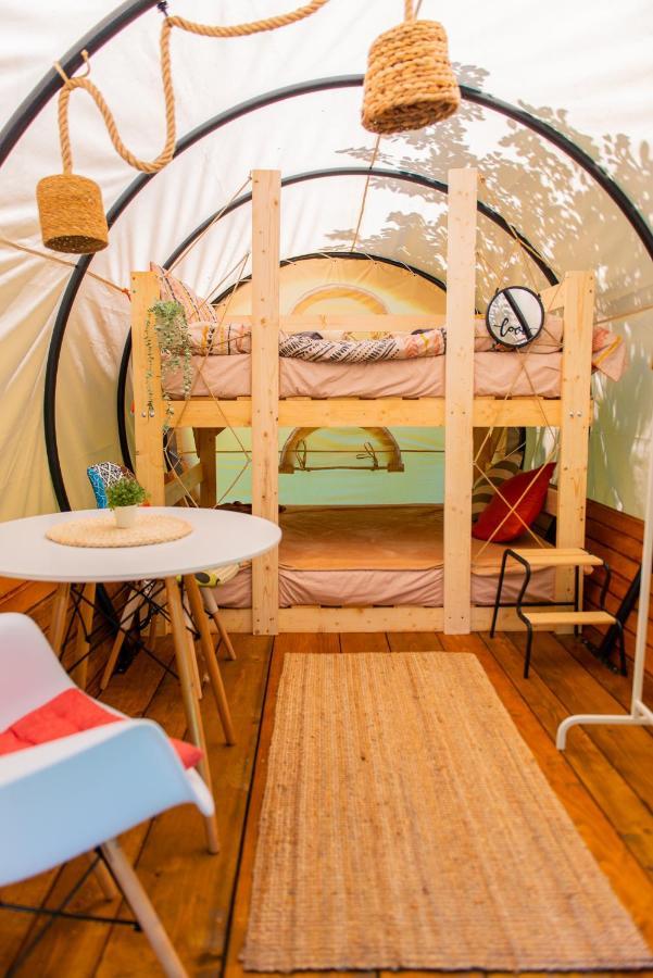 Dragonfly Gardens - The Wagons Hotel Brasov Exterior photo